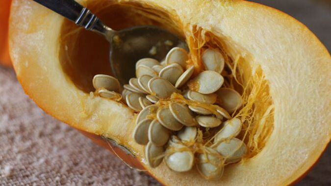 Pumpkin seeds treat worms